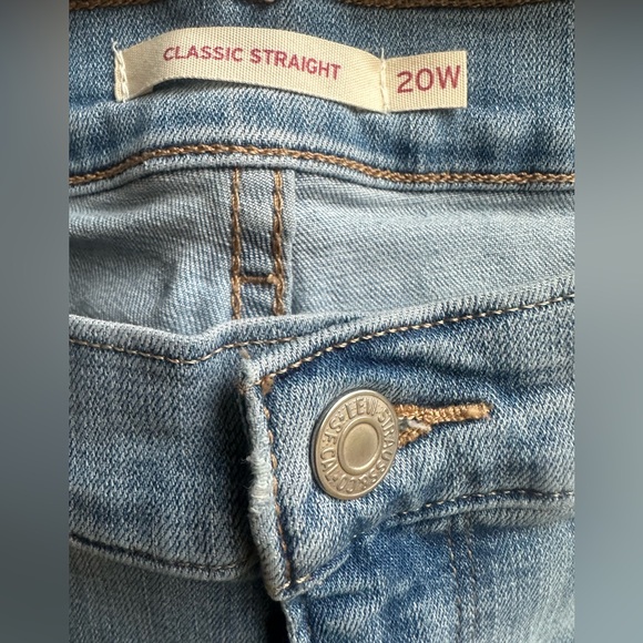 LEVI’S LADIES JEANS - Picture 11 of 14